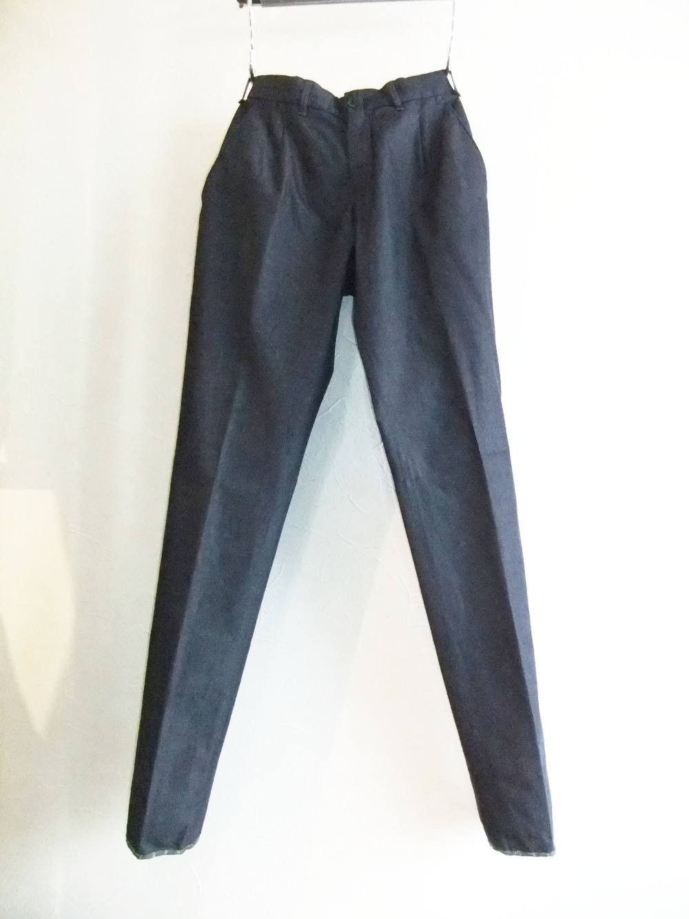 59,400円新品【ラルディーニ】コットンストレッチ 1プリーツパンツ 44 LARDINI - LARDINI (ラルディーニ) 1プリーツ コットンリネン パンツ