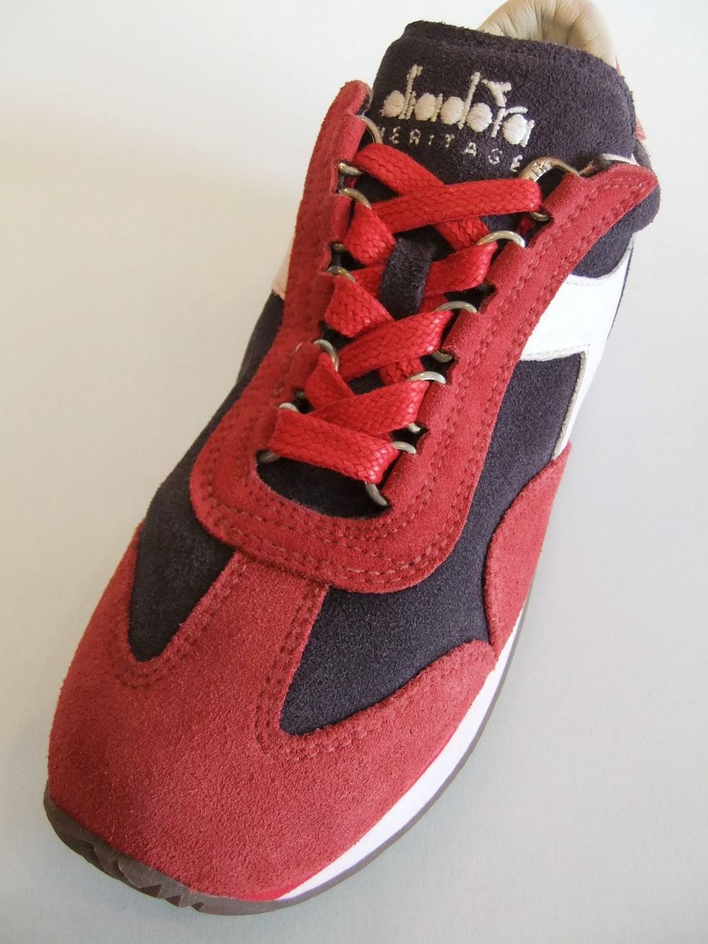 DIADORA HERITAGE - diadora (ディアドラ) レザー スニーカー レッド