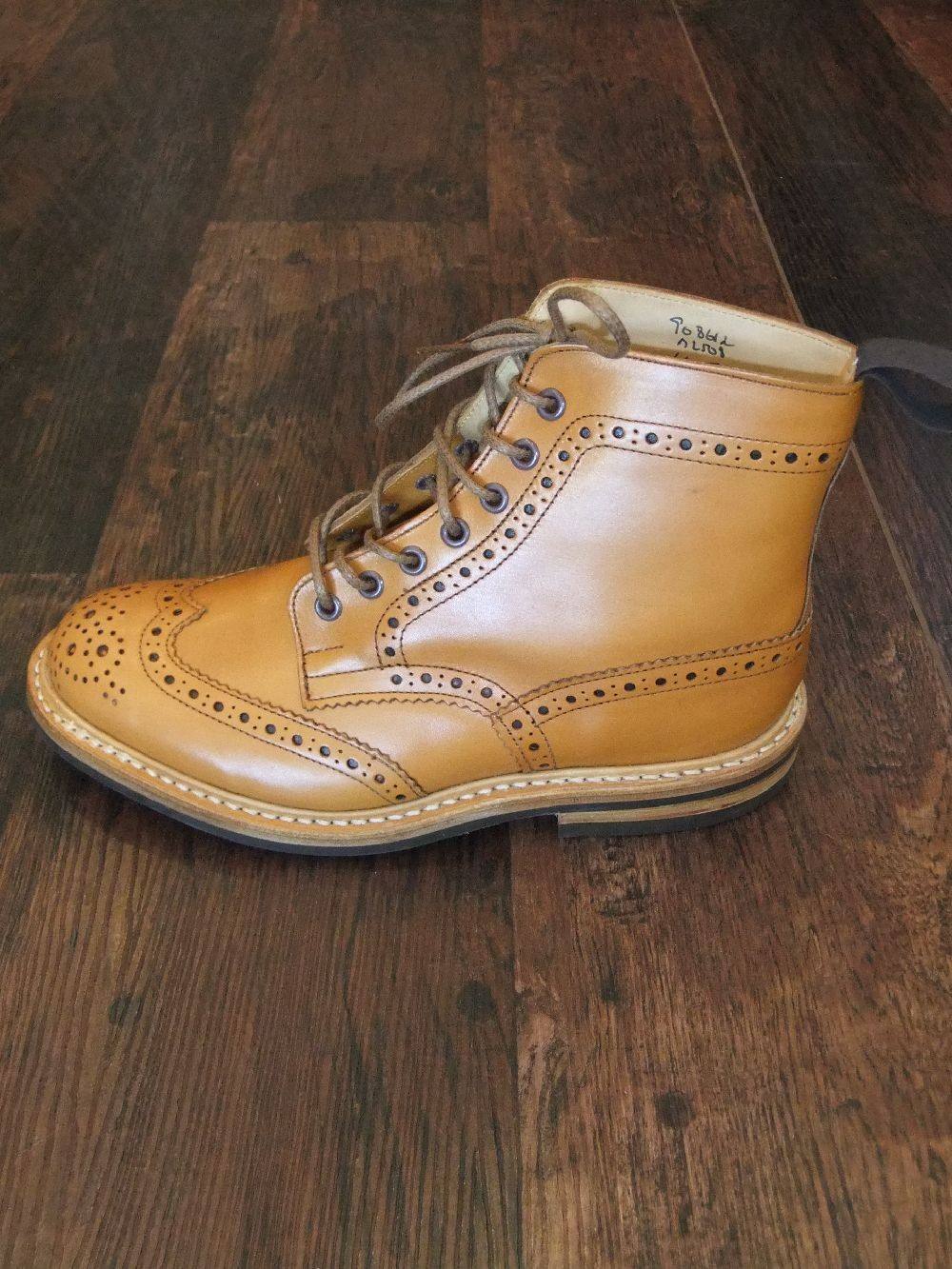 Tricker's - ウイングチップ ブーツ (ACORN ANTIQUE/エイコンアンティ
