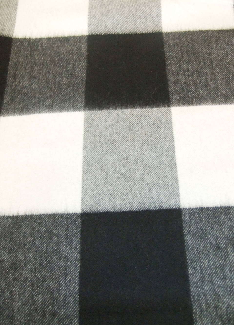 Johnstons - カシミヤ ブロックチェック 大判ストール WA56 (ブラック
