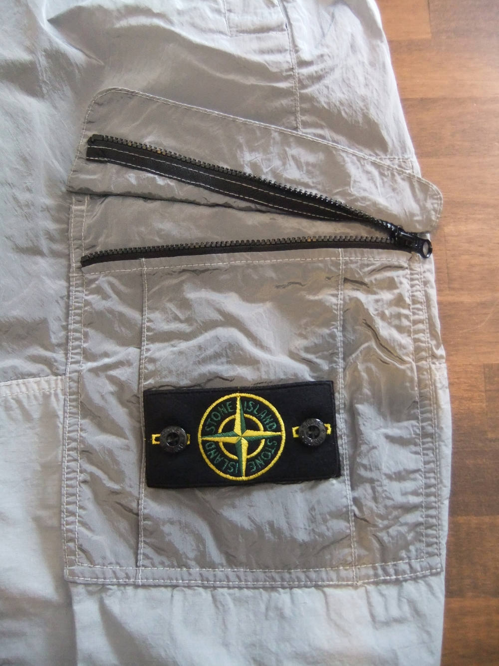 STONE ISLAND - NYLON METAL RIPSTOP PANTS ナイロンメタル