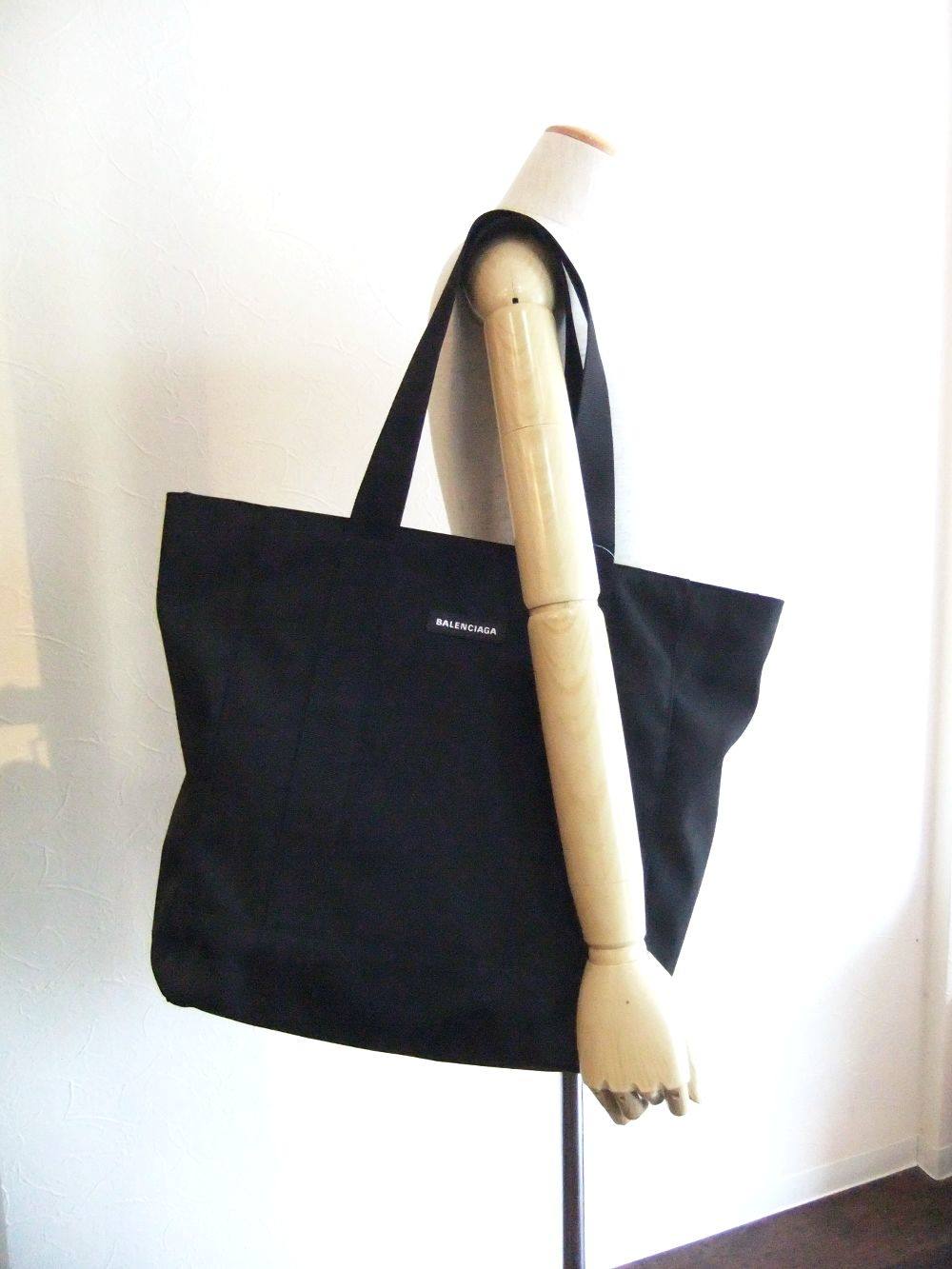 BALENCIAGA Explorer エクスプローラートート 567032 ooyxR46X.jpg