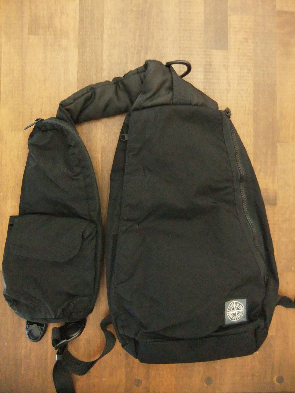 STONE ISLAND - STONE ISLAND ボディバッグ | 4.444glad