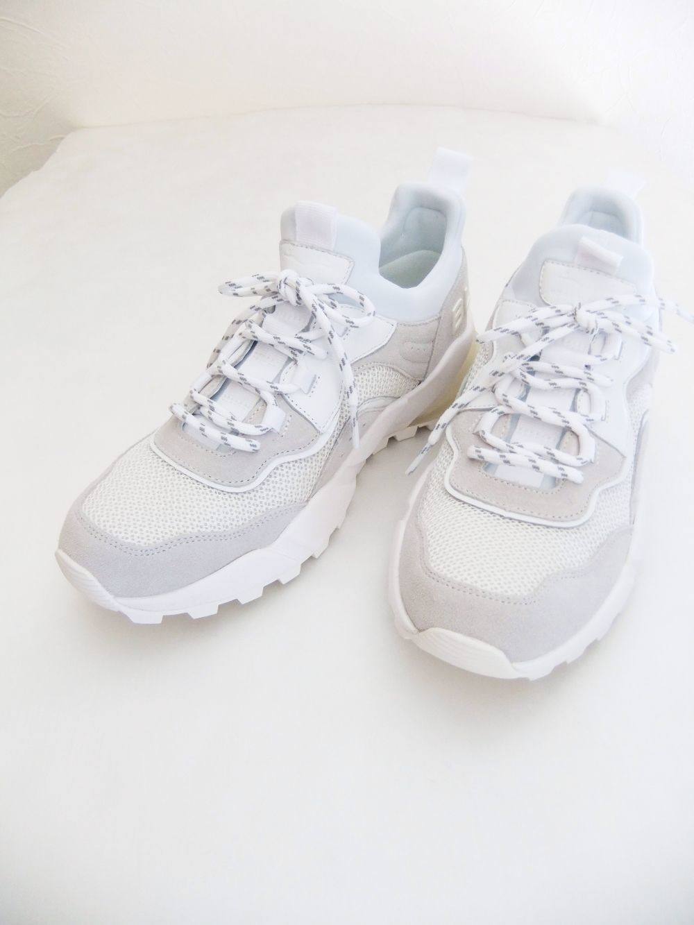 VOILE BLANCHE - CLUB 04 ナイロン×スエード ダッドスニーカー ( ホワイト×グレー ) | 4.444glad